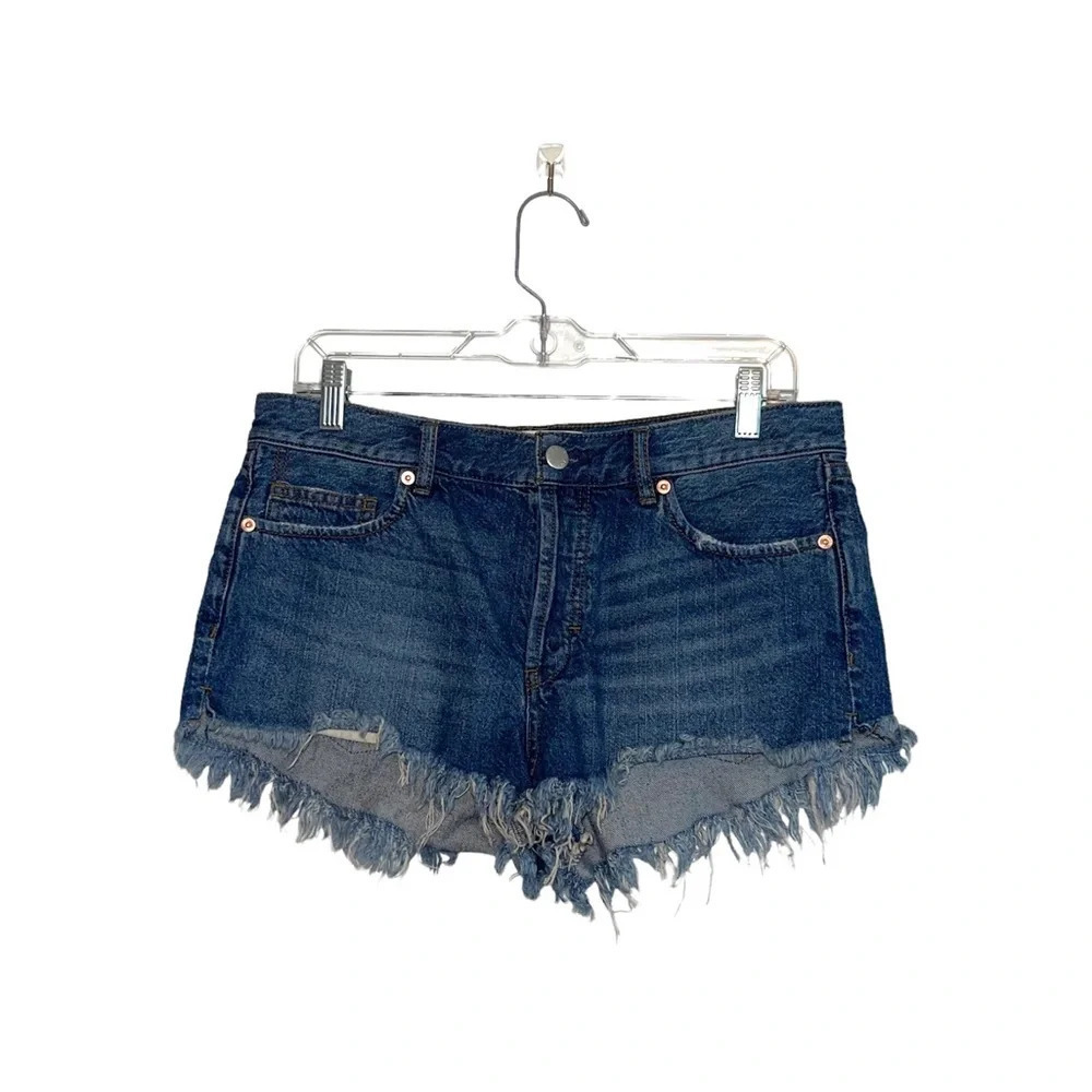 We The Free FP 100% Cotton Dark Wash Button Fly Frayed Hem Denim Shorts 28 Women